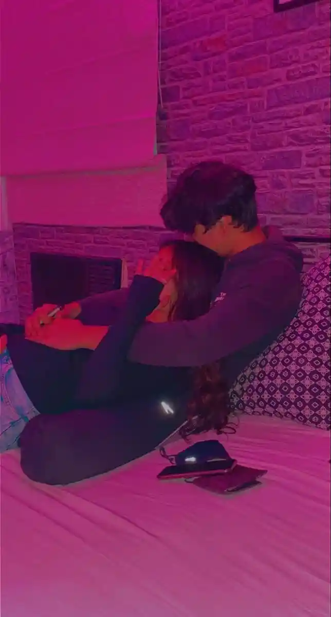 cute-love-dp