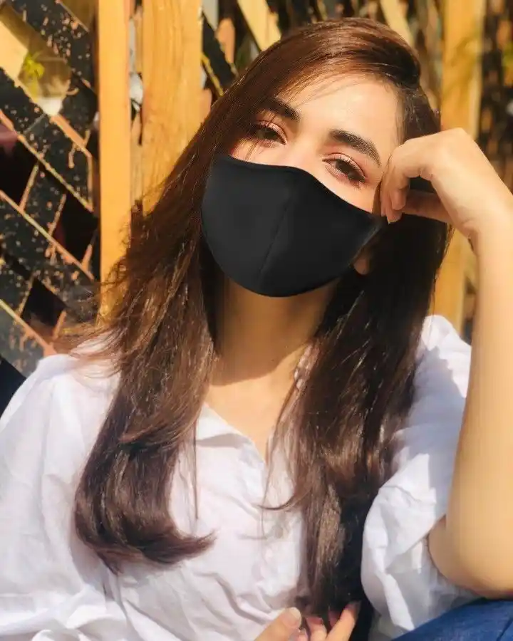 atittude-mask-girl-dp