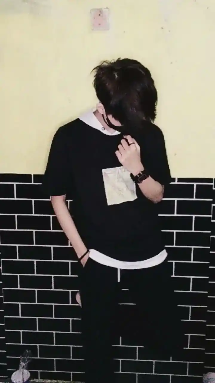 cool-attitude-boys-dp-pictures